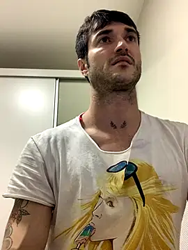 Snapshot of Fubinha chatting on 09.26.25 Fubinha online show from 09.26.25