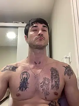 Snapshot of Fubinha chatting on 12.18.25 Fubinha online show from 12.18.25