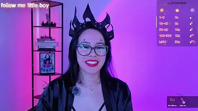 girldom online show from 02.12.26