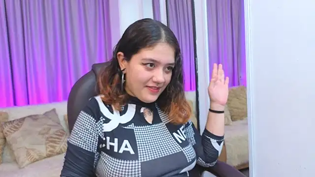 Niaa Stark online show from 04.11.26