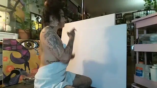 Av3ryyBe3 online show from 09.14.25