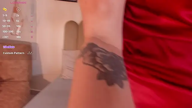 raven black  online show from 10.28.25