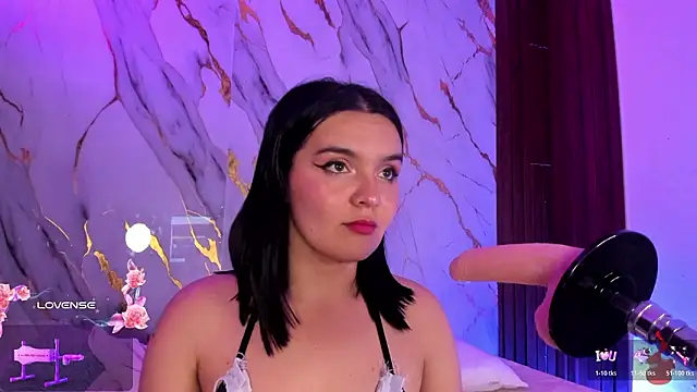 Snapshot of alicecute77 chatting on 02.03.26 alicecute77 online show from 02.03.26