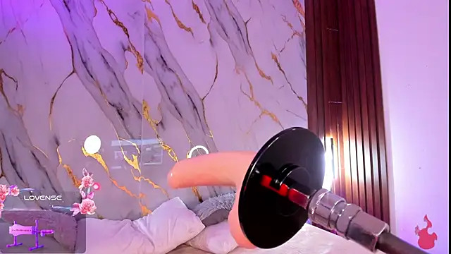 Snapshot of alicecute77 chatting on 03.02.26 alicecute77 online show from 03.02.26