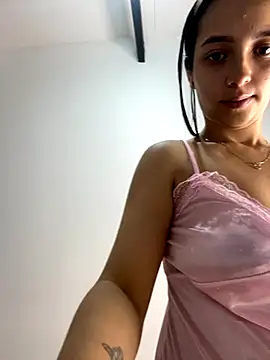 Snapshot of dalianataba chatting on 09.22.25 dalianataba online show from 09.22.25