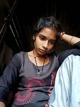 Snapshot of Gulika_Doshi chatting on 10.02.25 Gulika Doshi online show from 10.02.25