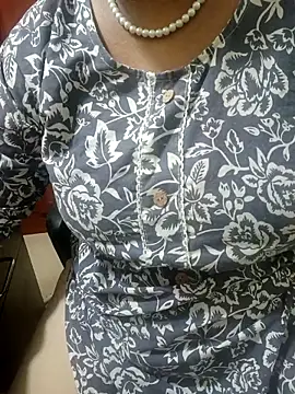 tami lavanya online show from 10.04.25