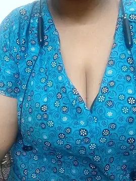 Snapshot of tami_lavanya chatting on 06.12.26 tami lavanya online show from 06.12.26