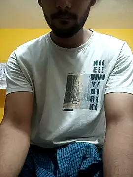 Snapshot of mayur_raaje chatting on 05.25.26 mayur raaje online show from 05.25.26