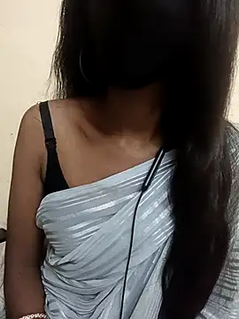 Snapshot of kavya-telugu84 chatting on 10.15.25 kavya-telugu84 online show from 10.15.25