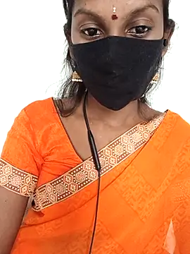 Snapshot of kavya-telugu84 chatting on 11.21.25 kavya-telugu84 online show from 11.21.25