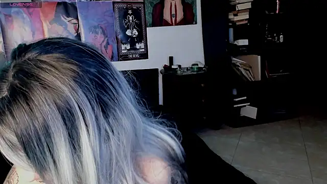 Snapshot of nathaly_wild chatting on 10.04.25 nathaly wild online show from 10.04.25