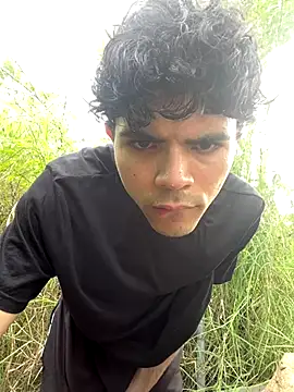 Axel-Mejia online show from 10.15.25