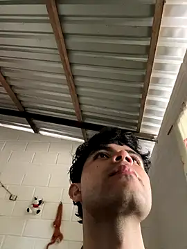 Axel-Mejia online show from 12.18.25