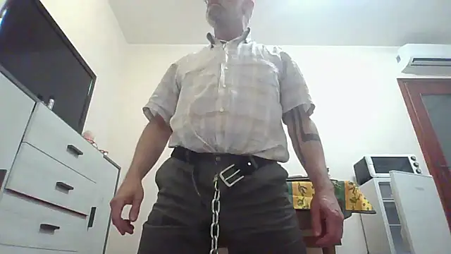 Snapshot of Lynceus chatting on 05.18.26 Lynceus online show from 05.18.26