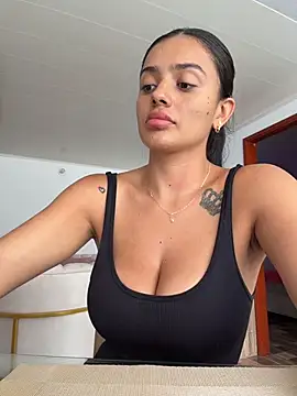 Snapshot of AnaaFaith_ chatting on 02.17.26 AnaaFaith online show from 02.17.26