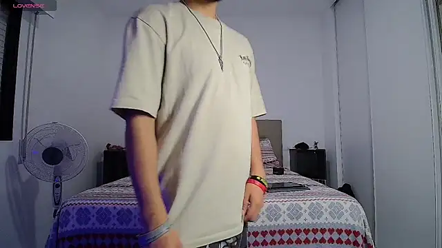 Snapshot of Dimax_xxx chatting on 10.12.25 Dimax xxx online show from 10.12.25