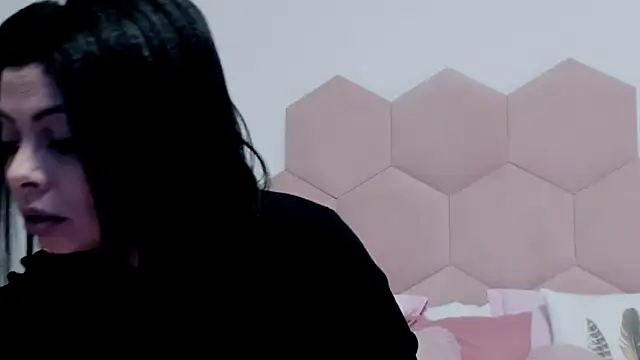 LadyLiia online show from 02.04.25