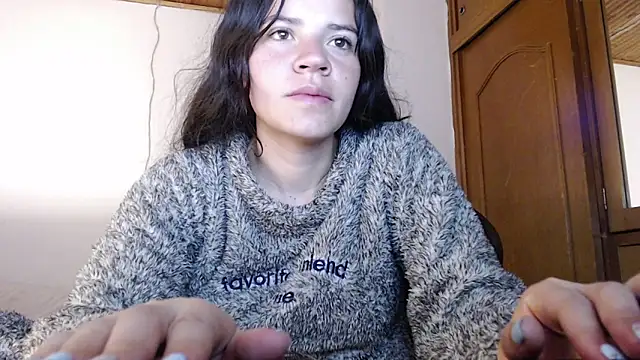 Snapshot of Skylar_Serenity chatting on 09.11.25 Skylar Serenity online show from 09.11.25