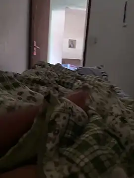 Kaua11225 online show from 10.27.25