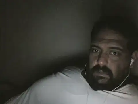 elpoop7305 online show from 12.19.25