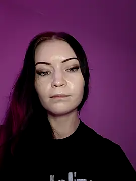 DragonFoxie online show from 10.30.25