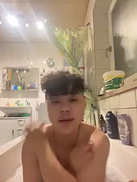 Kingpowerlittel online show from 02.18.26