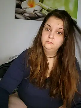 LioEstxh online show from 11.09.25