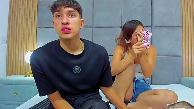 ChanellandMax online show from 11.14.25