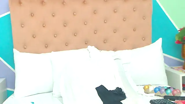 Morenaza6420 online show from 03.26.26