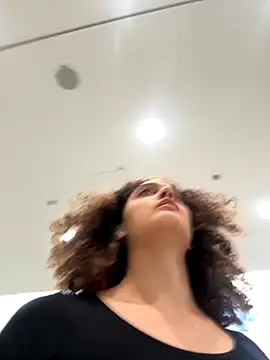 DreamThickCouple online show from 09.18.25