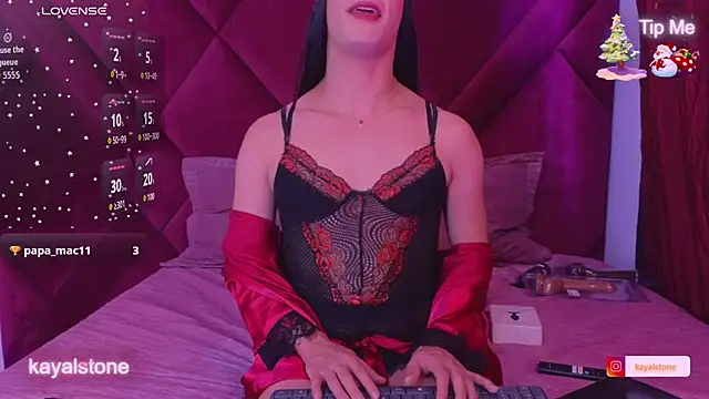 Kayalstone 12 online show from 11.21.25