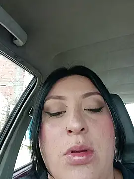 Snapshot of megan_fox5 chatting on 11.27.25 megan fox5 online show from 11.27.25