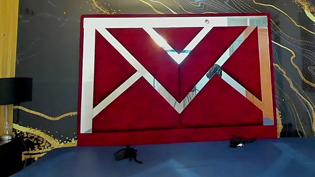 VioletRose as online show from 02.10.26