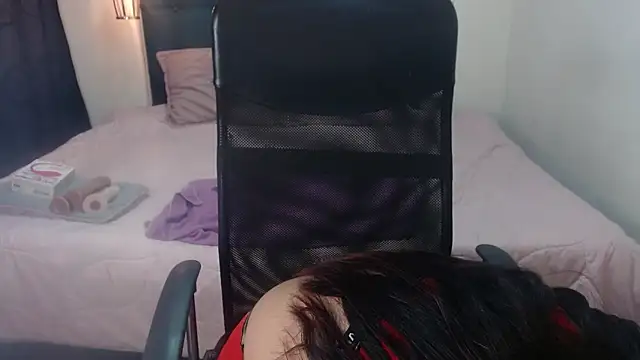 Snapshot of azabachebabe chatting on 10.07.25 azabachebabe online show from 10.07.25