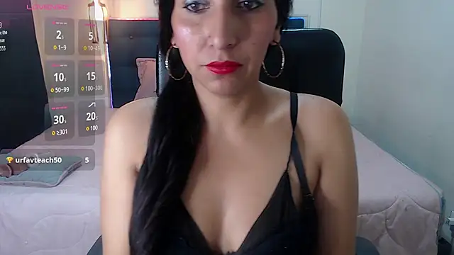 Snapshot of azabachebabe chatting on 10.23.25 azabachebabe online show from 10.23.25