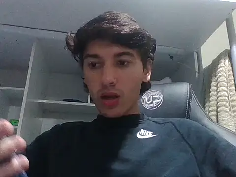 zyonboy1 online show from 07.08.26