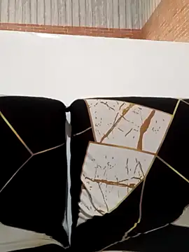 Snapshot of Sweet-Lita50 chatting on 10.27.25 Sweet-Lita50 online show from 10.27.25