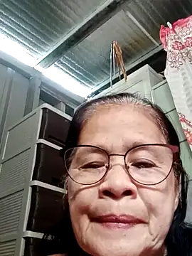 Snapshot of Sweet-Lita50 chatting on 11.14.25 Sweet-Lita50 online show from 11.14.25