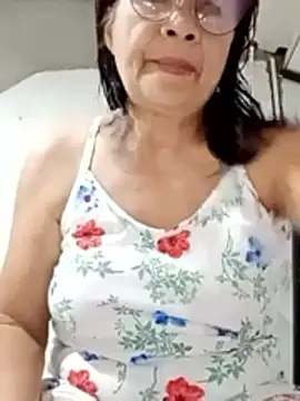 Snapshot of Sweet-Lita50 chatting on 11.15.25 Sweet-Lita50 online show from 11.15.25