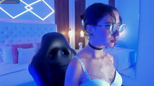 ZamabyCrucie online show from 09.25.25