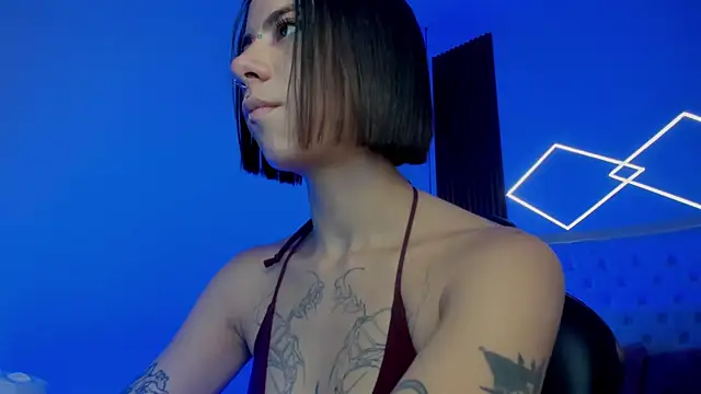 ZamabyCrucie online show from 10.23.25