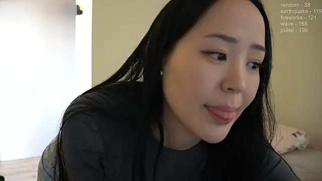  JiKey  online show from 12.05.24