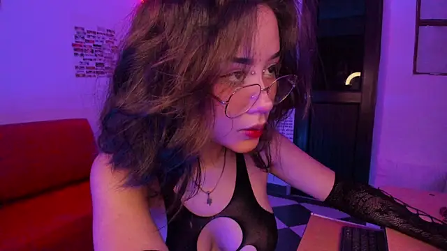 Nix Girl online show from 11.09.25