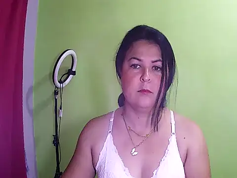 anapaulaa online show from 11.07.25