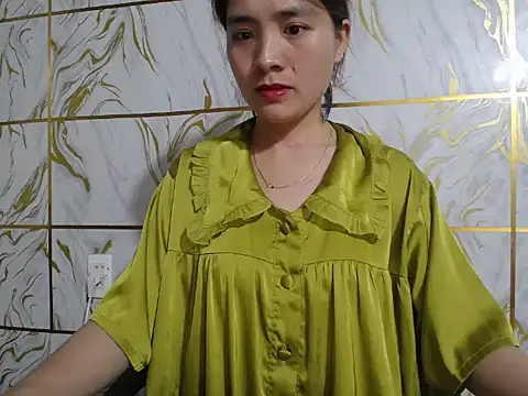 Snapshot of Lyzizi_lovely09 chatting on 11.19.25 Lyzizi lovely09 online show from 11.19.25