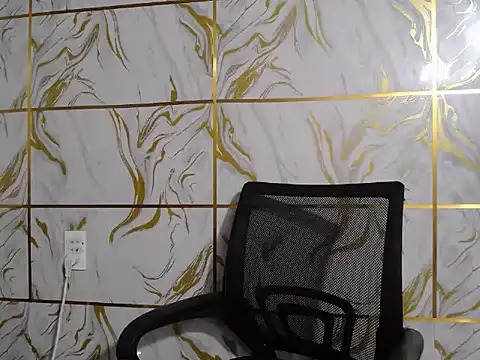 Snapshot of Lyzizi_lovely09 chatting on 11.20.25 Lyzizi lovely09 online show from 11.20.25