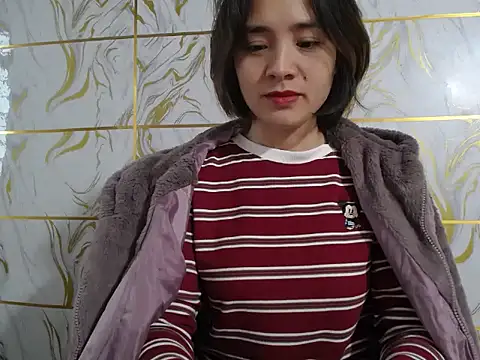 Snapshot of Lyzizi_lovely09 chatting on 11.23.25 Lyzizi lovely09 online show from 11.23.25