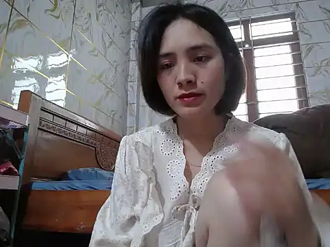 Snapshot of Lyzizi_lovely09 chatting on 12.04.25 Lyzizi lovely09 online show from 12.04.25