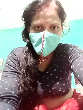 Snapshot of Miss_dipti chatting on 10.15.25 Miss dipti online show from 10.15.25